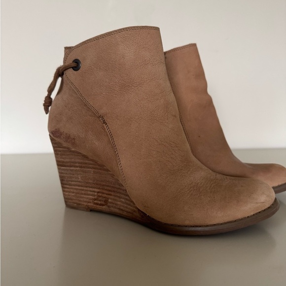 Lucky Brand Shoes - Lucky Brand 8.5 wedge leather booties